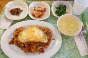Cafe Food Court - Diamond Plaza