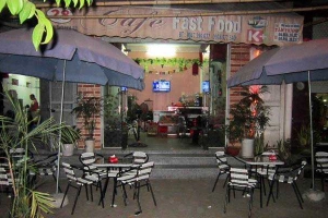 Cafe Fast Food - Wifi Chiếu Bóng