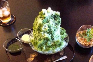 Cafe Fly To The Moon - Shaved Ice - Thái Văn Lung