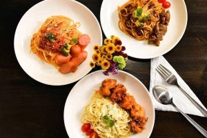Cafe For U - Spaghetti Box And Tea