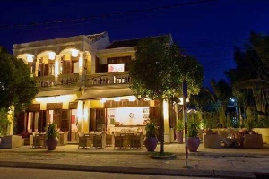 Cafe Fusion Lounge