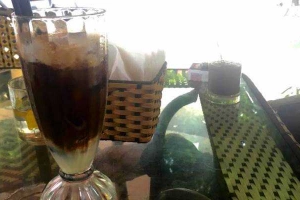 Cafe Giải Khát  - Hàng Chuối