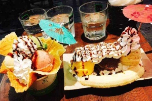 Cafe Scoops - Ice Cream & Drinks