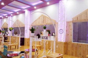 Cafe Haly's - Kem Tươi Tự Chọn