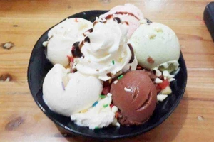 Cafe Happy Kem