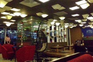 Cafe Hexa Club