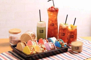 Cafe Hi Macaron