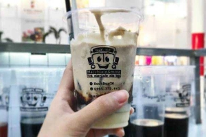 Cafe Hoon's Bus - Macchiato & More