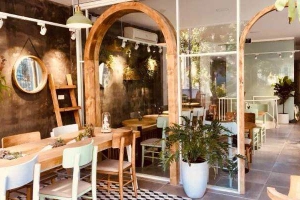 Cafe JOTO Tea House - Phan Bội Châu