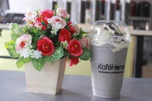 Cafe Kafé Home