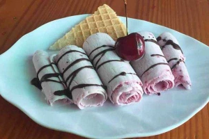 Cafe Kem Cuộn Thỏ Bảy Màu