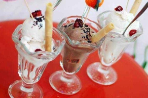 Cafe Kem Hồng Vân