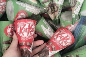 Cafe Kem Kitkat & Kem Milo