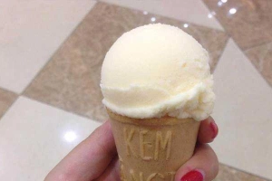 Cafe Kem Tràng Tiền - Royal City