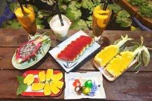 Cafe Không Gian Sách Đường Hai Bà Trưng - Phố Sách