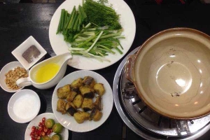 Cafe Lẩu Cá Mập - Ngộ Sài Gòn