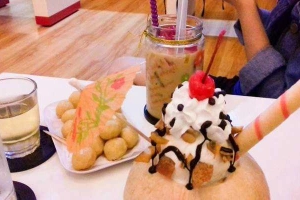 Cafe Lẩu Kem Mingo - Kem Thái Lan