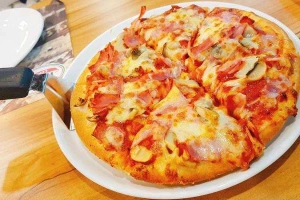Cafe Lele's House - Pizza & Sweets