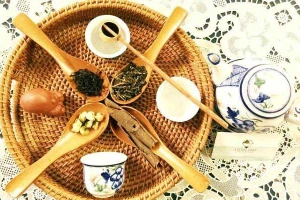 Cafe Lotus Leaf Tea House