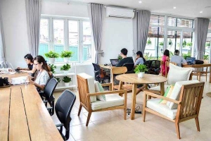 Cafe Moonwork Coworking Space