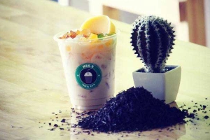 Cafe Mrs8 Milk Tea - Quốc Lộ 1A