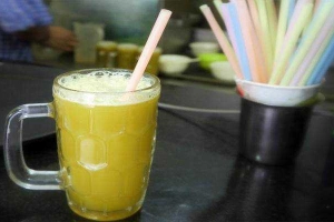 Cafe Nước Mía Vỉa Hè