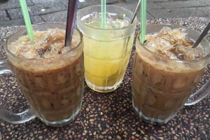 Cafe Phố Xưa - Phùng Hưng