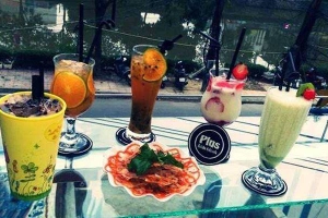 Cafe Plus Drinks & Foods