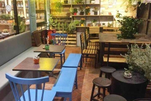 Cafe PV Food & Drink