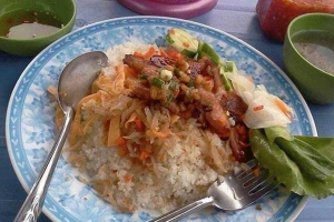 Cafe Quán Song Vy - Bánh Cuốn & Cơm Văn Phòng