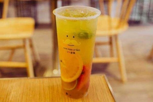 Cafe Royaltea - 239 Trần Đại Nghĩa