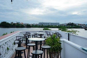 Cafe Sài Gòn Gió Và Nước