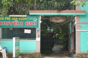 Cafe Sân Vườn Huyền Chi