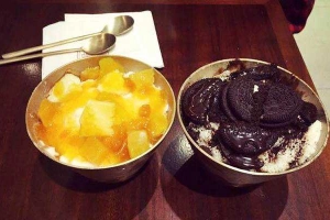 Cafe Sopresso - Fresh Fruit & Milk Soft Ice Cream