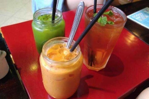Cafe The Faen Cook & Drink
