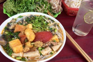 Cafe Thu Thu - Bún Cua, Bún Ốc & Trứng Vịt Lộn