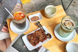 Cafe Tiệm Bánh Nhỏ