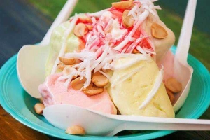 Cafe Tiệm Kem Cẩu Lùng