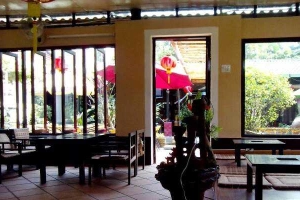 Cafe Tịnh Trà Quán