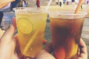 Cafe & Trà Chanh Sinh Viên - Nhà Chung