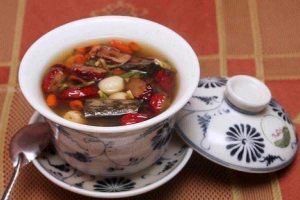 Cafe Trà Cung Đình Bài Thơ