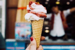 Cafe Turkish Golden Scoop Ice Cream
