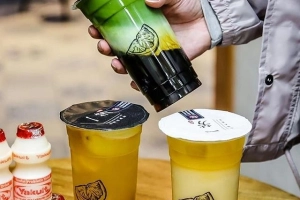 Cafe Yifang - Taiwan Fruit Tea - Hậu Giang