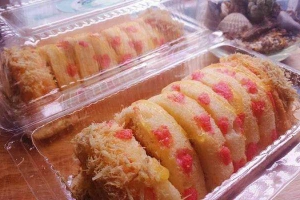 Calicious - Bánh Su & Bông Lan Trứng Muối - Shop Online