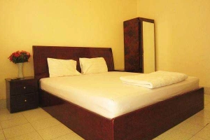 Cam Hotel