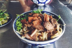 Quán Ăn Cao Lầu Lý - Thái Thị Bôi