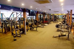Câu Lạc Bộ Mùa Xuân (Spring Club)