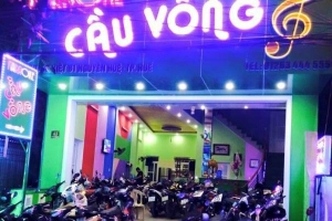 Cầu Vồng Karaoke