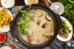 Quán Ăn Cây Đa Quán - Lẩu Hải Sản & Lẩu Cháo Chim
