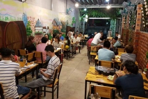 Quán Ăn Cây Trứng Cá - Food & Wine
